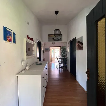 Nona Aurora - Eufemia Apartament *